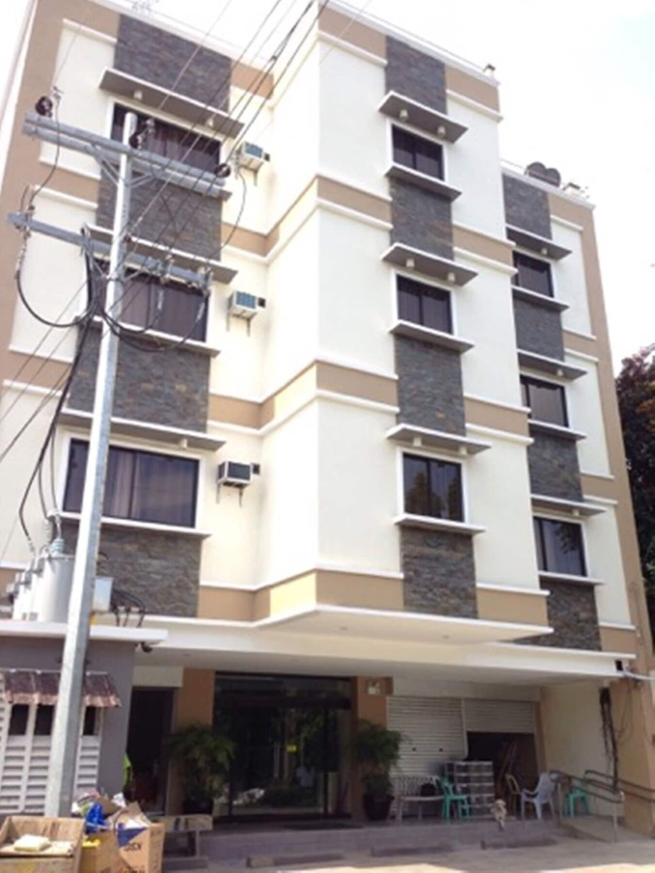 East Square Inn Bacolod Esterno foto